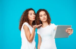 Как назвать общий канал с подругой