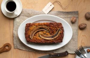 Банановый кекс в микроволновке без яиц