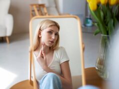 Зеркало во сне: что оно символизирует для женщины