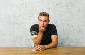 К чему снится муж пьет