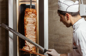 Мясо для шаурмы: когда заготовка — это основный инструмент стабильности