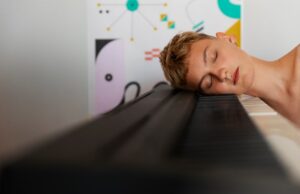 Новое место работы во сне: толкование и значение