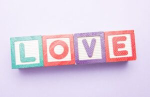 Любовь к подруге: истории и переживания