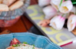 Крабовые палочки в классическом салате