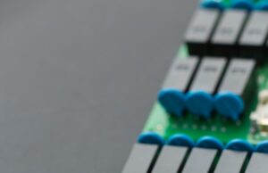 Частотный преобразователь для однофазного электродвигателя