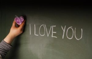 Стихи о любви парню