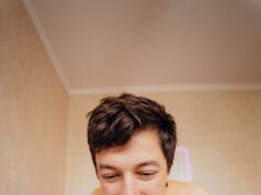 Как развеселить парня в переписке