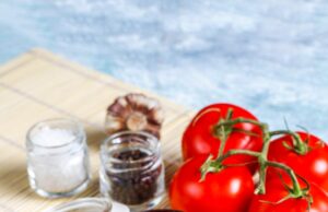 Помидоры с чесноком на зиму: рецепт