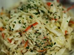 Простой рецепт свекольного салата из капусты