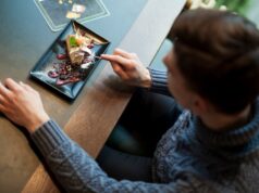 Расклад Таро: Понимание чувств мужчины