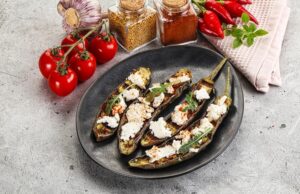 Баклажаны в крахмале: Оригинальный салат