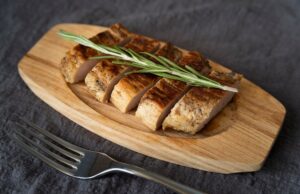 Запеченная свинина в духовке