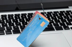 Сбербанк временно приостановил операции для предотвращения мошенничества