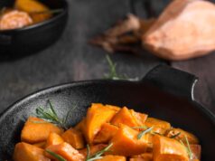 Тыква со свининой в духовке