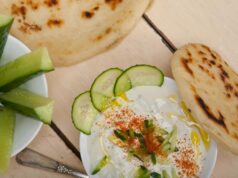 Классический греческий дзадзики с йогуртом