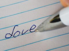 Зачеркнутый текст в Контакте