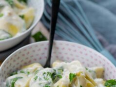 Пельмени с сметаной и сыром