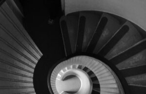 К чему снится винтовая лестница