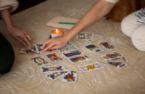 10 Пентаклей Таро: Совет Карты