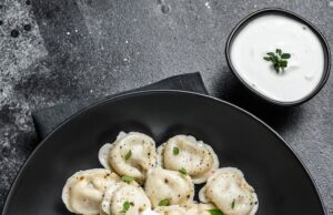 Пельмени в духовке с майонезом