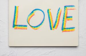 Любовь: Коротко своими словами