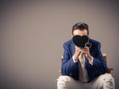 Гадание: Скучает ли мужчина по вам?