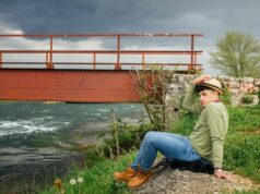 Сон о дамбе с водой: толкование и значение