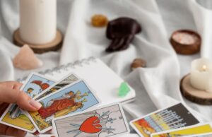 Карта Мира Таро: Руководство к Любви