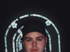 Установите живую аватарку в Steam