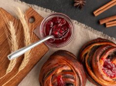 Пирожки с вареньем в духовке: рецепт