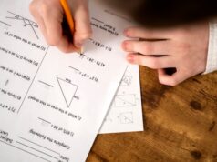 Обозначение ОМЫ на тестере