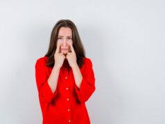 Кровь из десны во сне: толкование сна