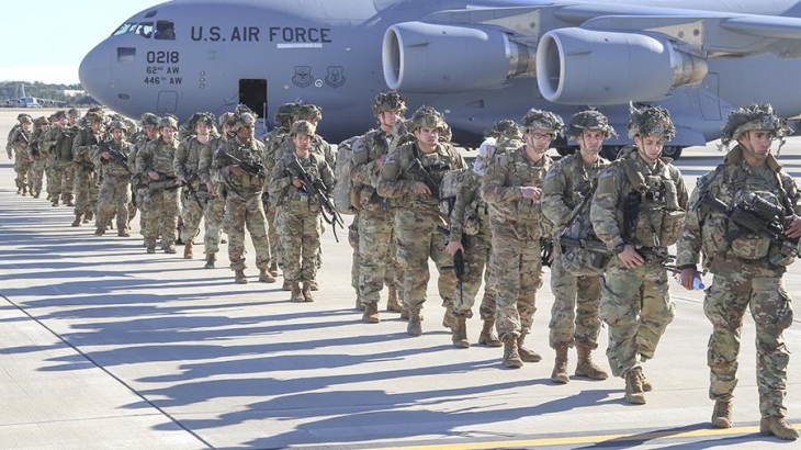 США наносят ответные удары в Ираке после нападения на базу Таджи